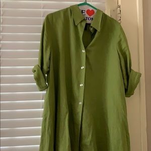 Green linen tunic